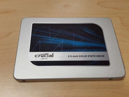 Crucial MX300 2.5   512SSD Hard drive Never used